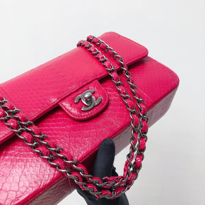 Classic Flap Medium Bag Python Leather Pink
