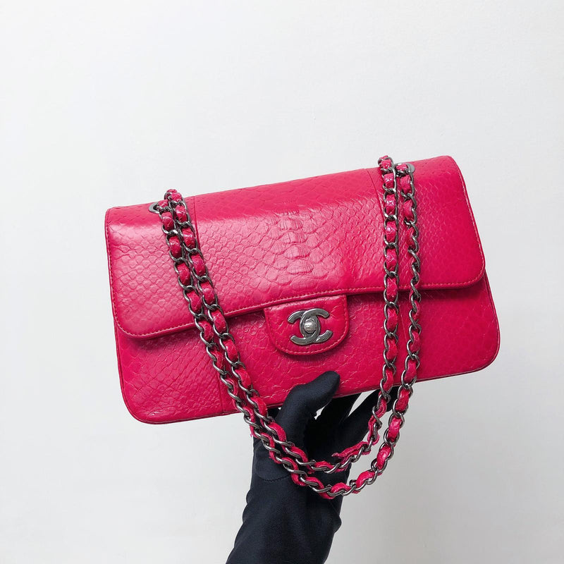 Classic Flap Medium Bag Python Leather Pink