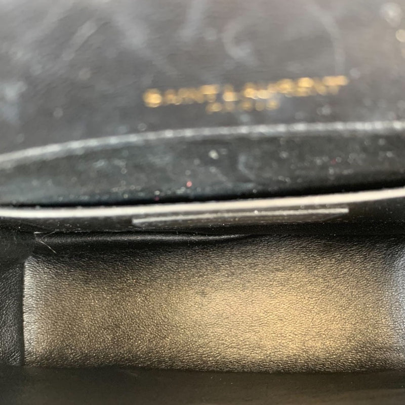 Medium Vicky Lambskin Black GHW
