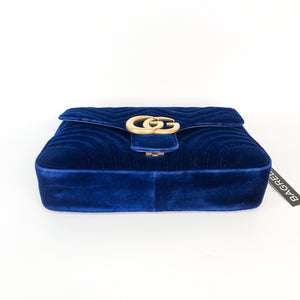 Marmont Matelasse Medium Shoulder Bag in Blue Velvet