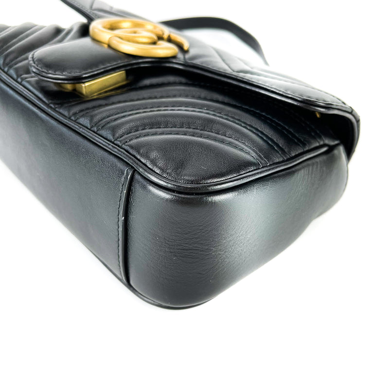 GG Marmont Black Mini Matelassé Shoulder Bag