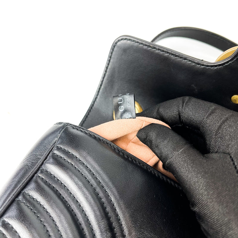 GG Marmont Black Mini Matelassé Shoulder Bag