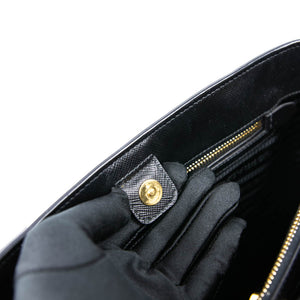 Saffiano Black Single-Zip Galleria Medium Tote with GHW