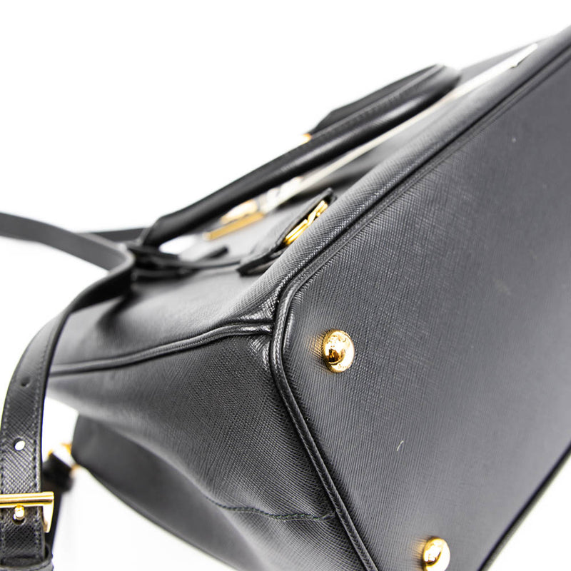 Saffiano Black Single-Zip Galleria Medium Tote with GHW