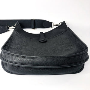 Evelyne III 29 Bag Clemence in Black