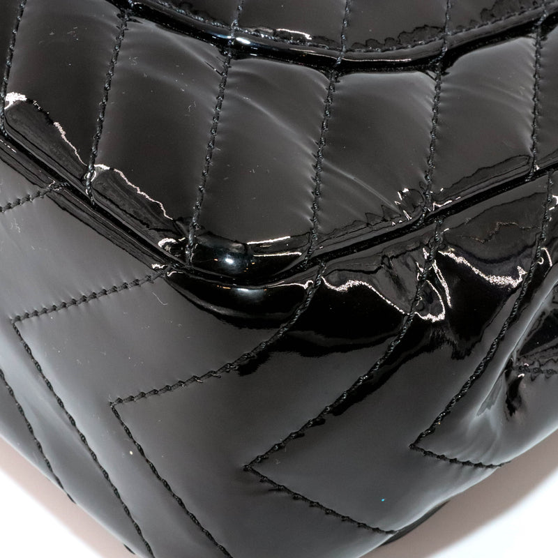 Classic Jumbo in Chevron Patent Leather with SWH Black