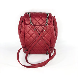 Quilted Backpack in Deep Red