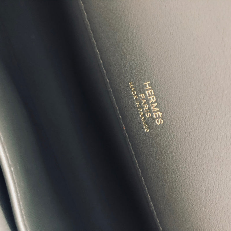 Kelly Cut Swift Leather Clutch in Etain GHW
