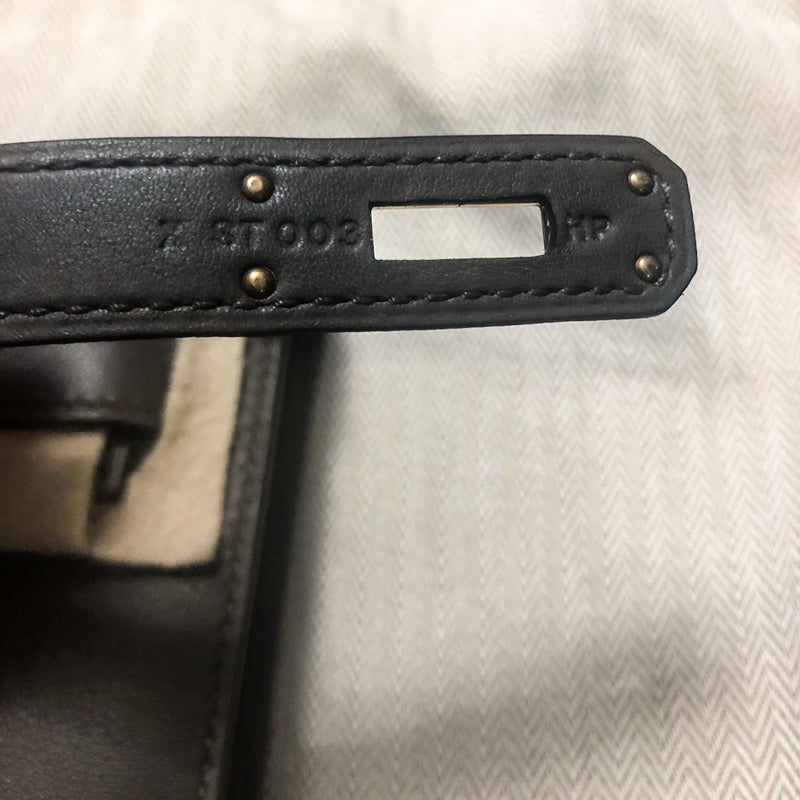 Kelly Cut Swift Leather Clutch in Etain GHW