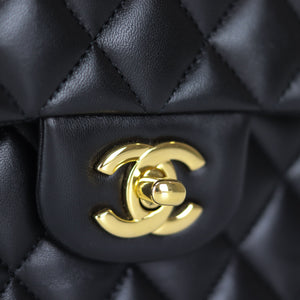 Classic Flap Black Medium Lambskin GHW