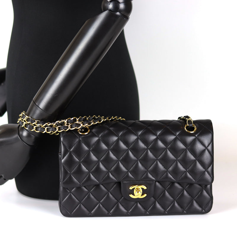 Classic Flap Black Medium Lambskin GHW