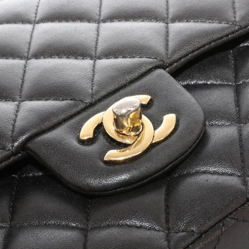 Classic Flap M/L Lambskin with GHW