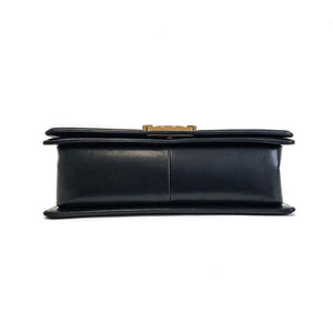 Old Medium Pearly Black Boy Bag in Lambskin Leather