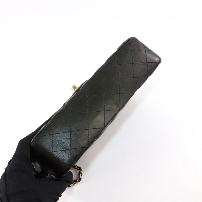 Classic Flap M/L Lambskin with GHW