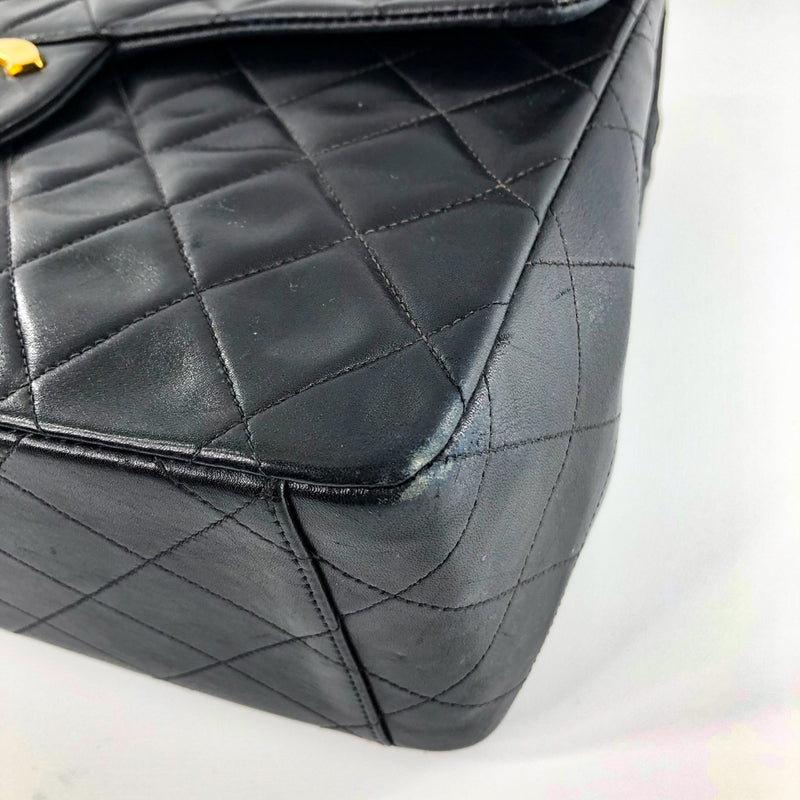 Vintage Jumbo XL Flap Lambskin Leather with GHW