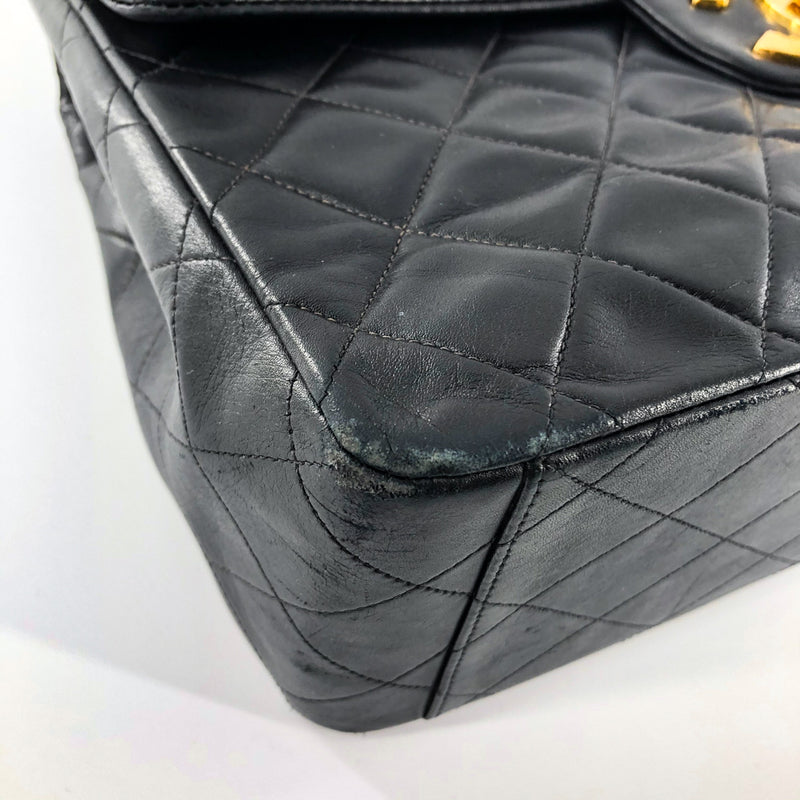 Vintage Jumbo XL Flap Lambskin Leather with GHW