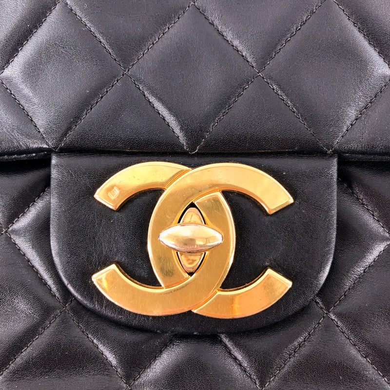 Vintage Jumbo XL Flap Lambskin Leather with GHW