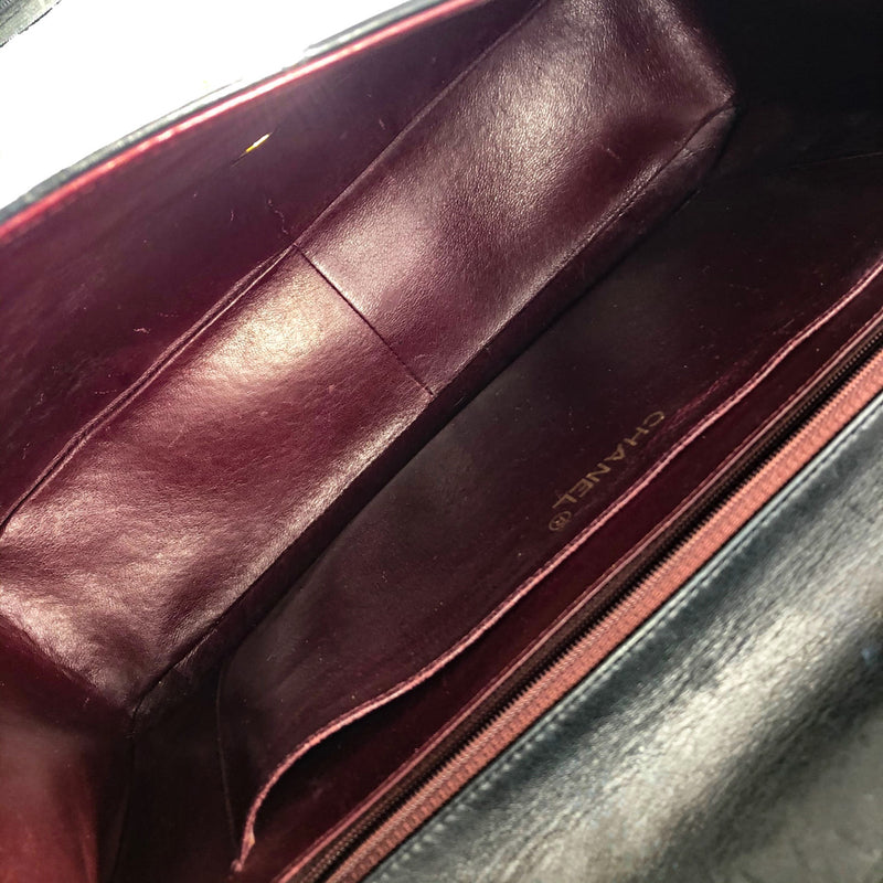 Vintage Jumbo XL Flap Lambskin Leather with GHW