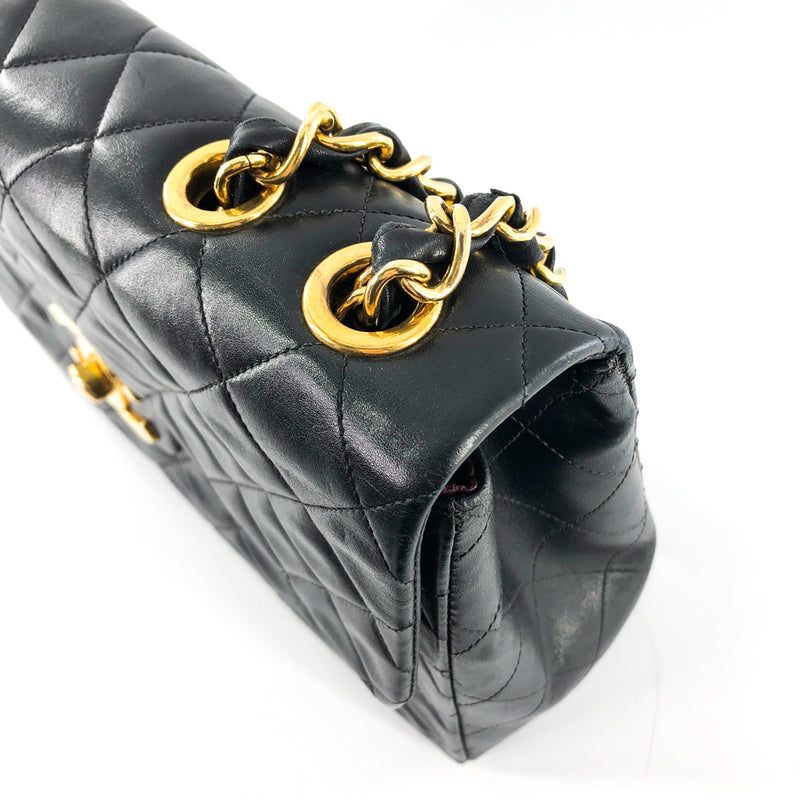 Vintage Jumbo XL Flap Lambskin Leather with GHW