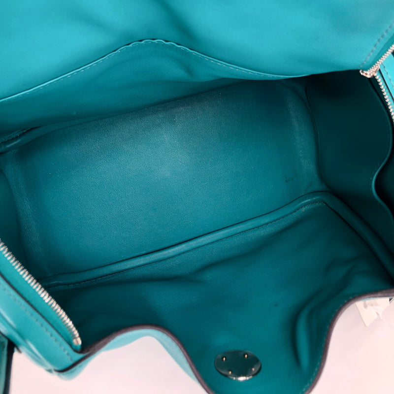 Lindy 26 in Blue Lagoon Swift Leather