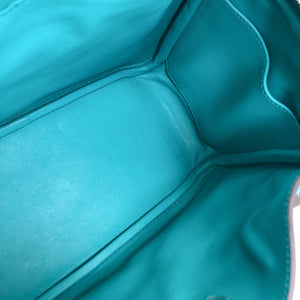 Lindy 26 in Blue Lagoon Swift Leather