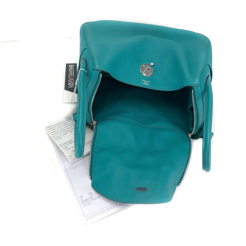 Lindy 26 in Blue Lagoon Swift Leather