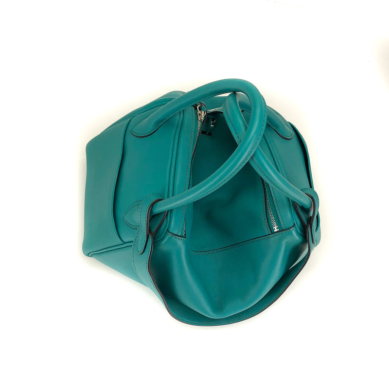 Lindy 26 in Blue Lagoon Swift Leather