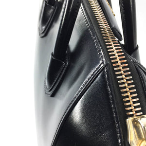 Antigona Small Black