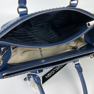 Bluette City Calfskin Stitched Leather Medium Double Zip
