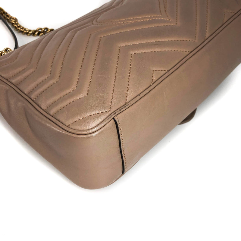 Marmont Matelasse Medium Leather Shoulder Bag in Beige