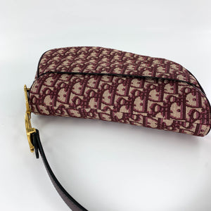 Oblique saddle bag burgundy