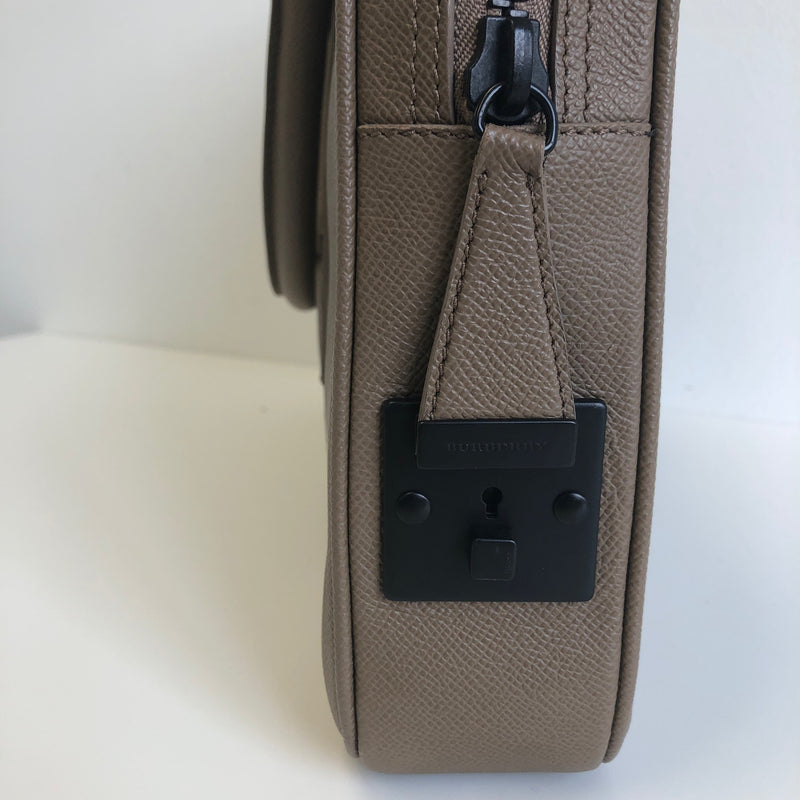 Unisex Briefcase / Laptop Bag