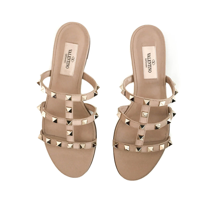 Rockstud Slide Sandal in Sandy Beige