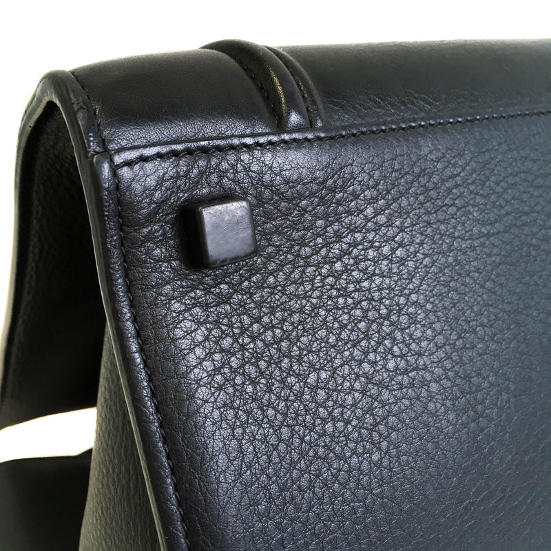 Medium Phantom Handbag in Black