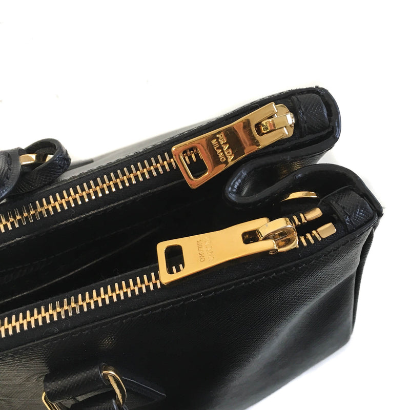 Prada Saffiano Lux Double-zip Crossbody Bag in Black