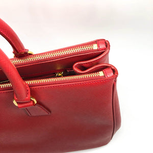 Saffiano Galleria Red Large Bag