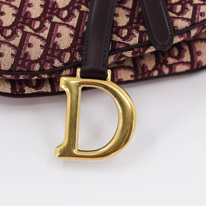 Oblique saddle bag burgundy