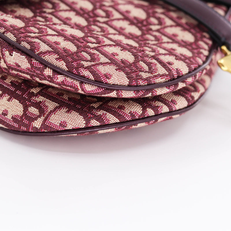 Oblique saddle bag burgundy