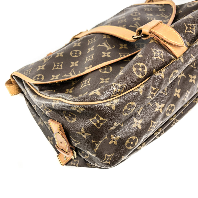 Louis Vuitton Vintage Saumur Cloth Crossbody Bag Monogram Canvas GHW