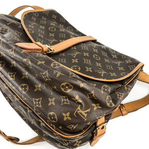 Vintage Monogram Saumur 35 Monogram Cross Body Bag