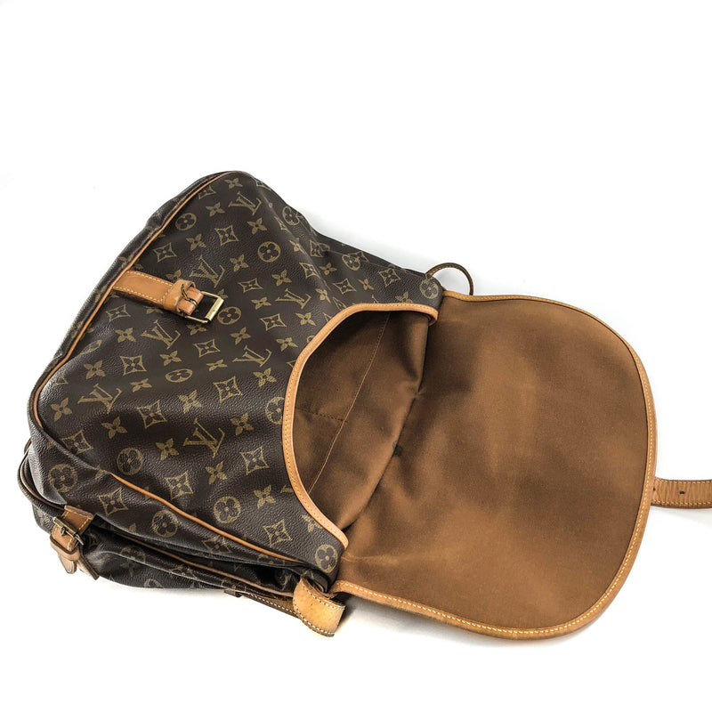 Vintage Monogram Saumur 35 Monogram Cross Body Bag