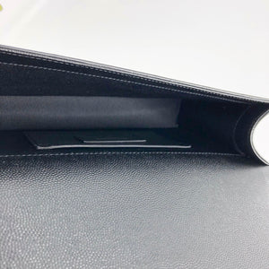 Black grained clutch with GHW