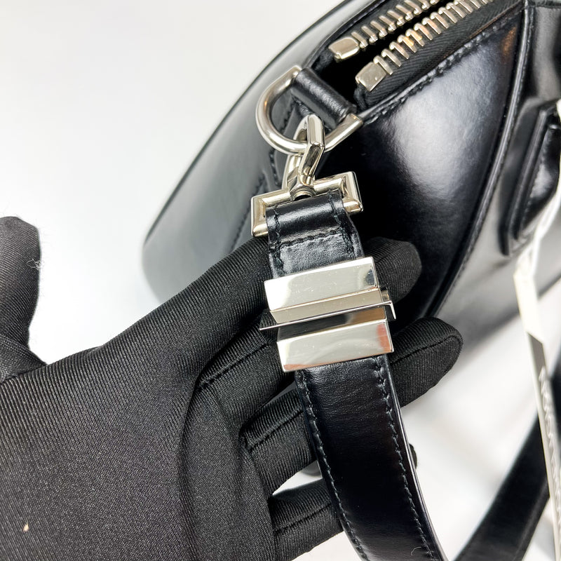 Small Antigona in Black Glossy Leather with Silver Hardware