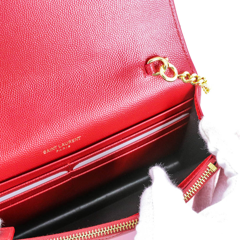 Envelope Chain Wallet in Red