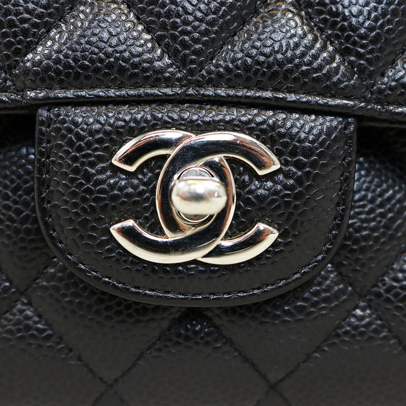 Classic Double Flap Caviar M/L in Black