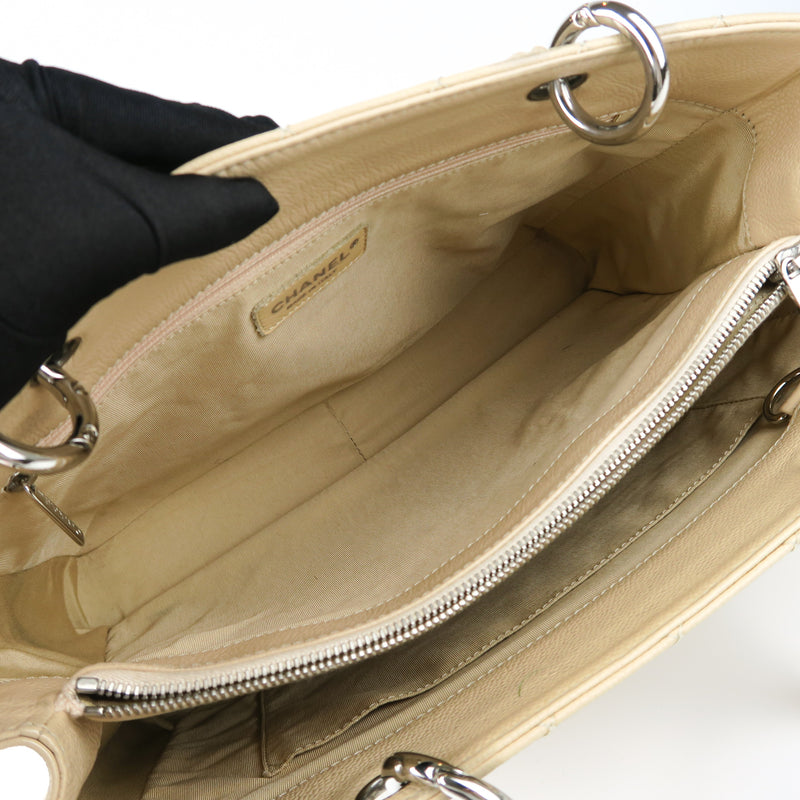Beige Caviar GST in Caviar leather with SHW