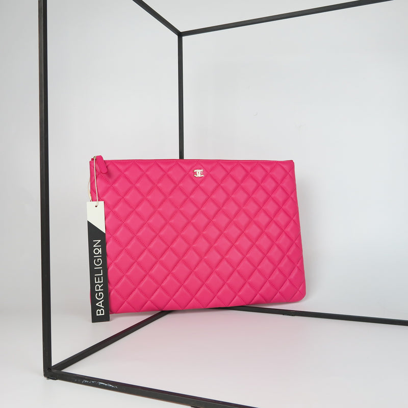 Lambskin O Case Quilted Pink Large Zip Pouch