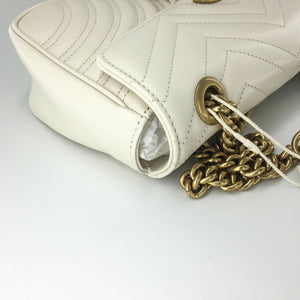 Marmont Matelasse Small Shoulder Bag in White