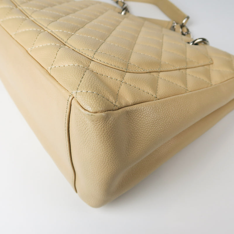 Beige Caviar GST in Caviar leather with SHW