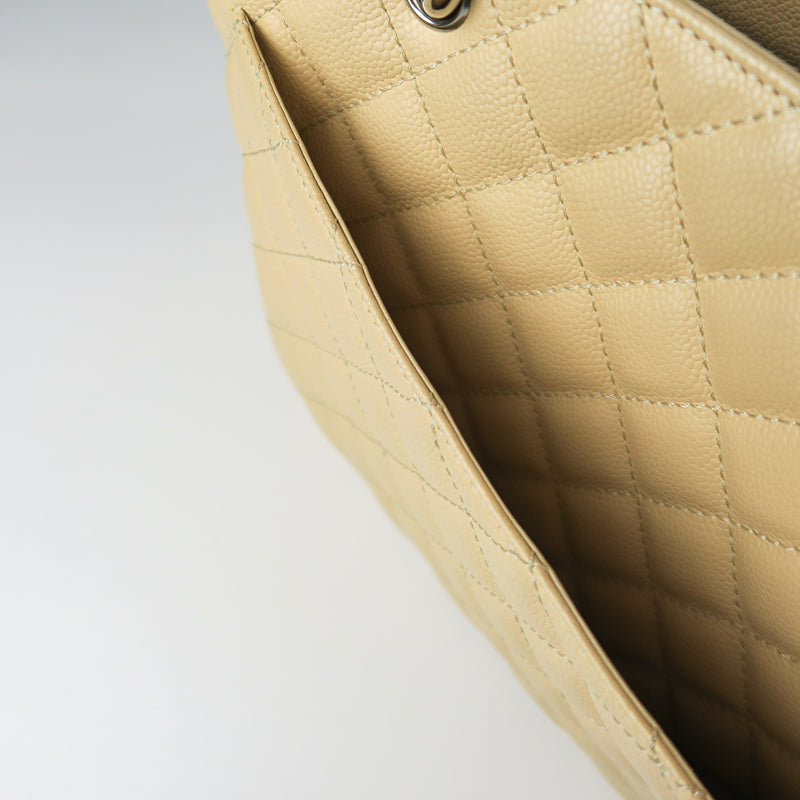 Beige Caviar GST in Caviar leather with SHW